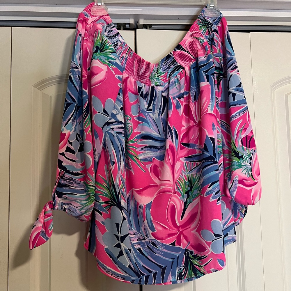 Lilly Pulitzer Maryellen Off-the-Shoulder Cockatoo Pink Pretty in Pink Blouse - Picture 3 of 5